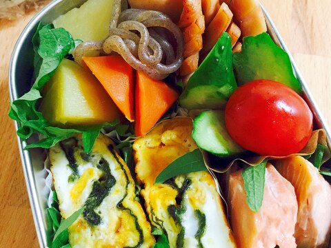 パパ弁当☆海苔卵と煮物の詰めただけおかず